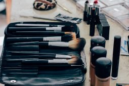 Aprire un negozio di make up: tutto quello che devi sapere