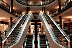 Aprire un negozio in un centro commerciale: tutto quello che devi sapere