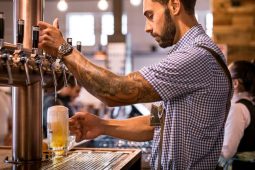 Aprire una birreria artigianale: tutto quello che devi sapere